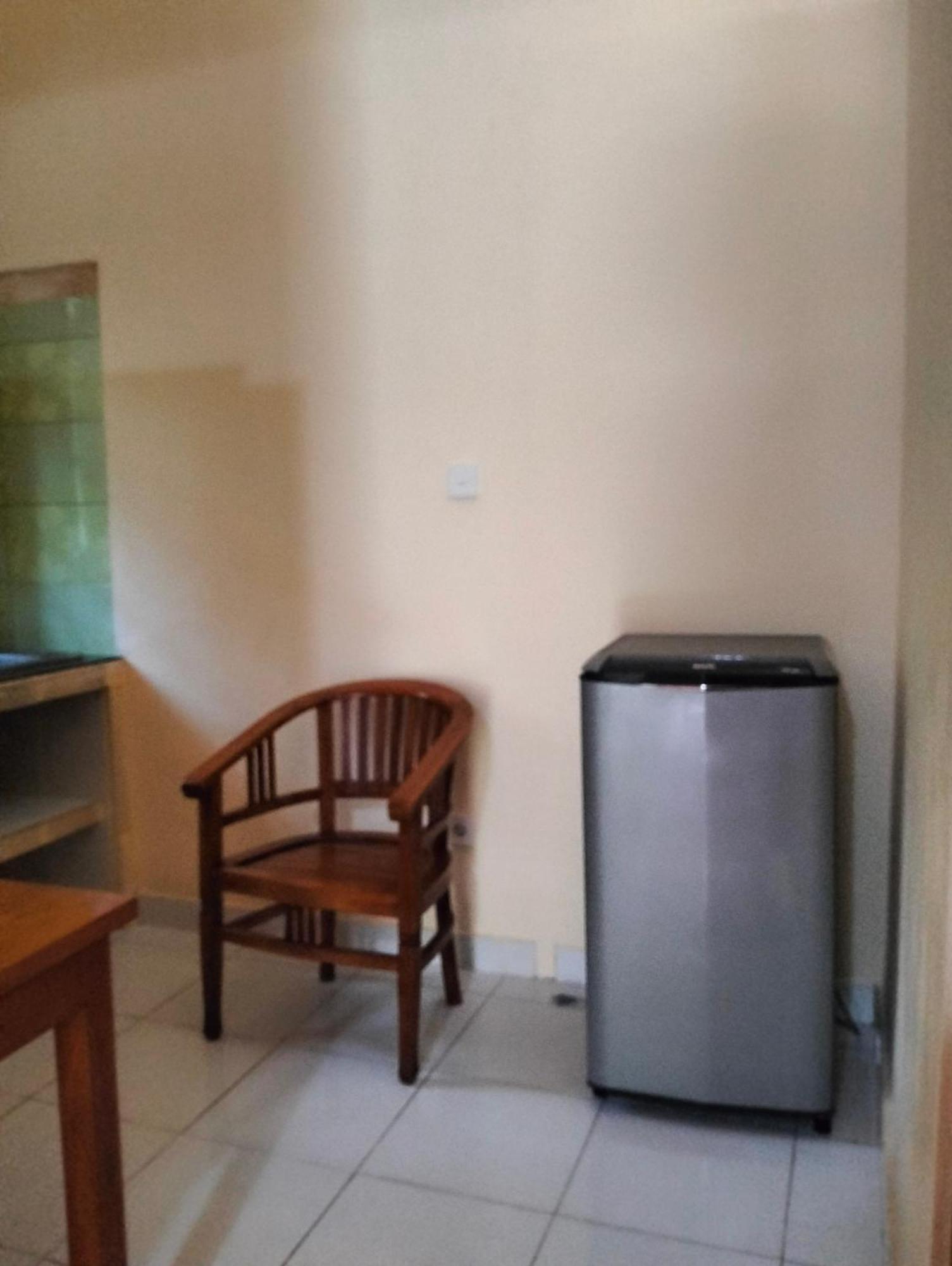 Kaia Lovina Guest House Εξωτερικό φωτογραφία